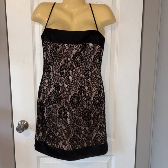 90s sz 8 Black Lace Mini Dress Laundry by Shelli Segal - Picture 2 of 7